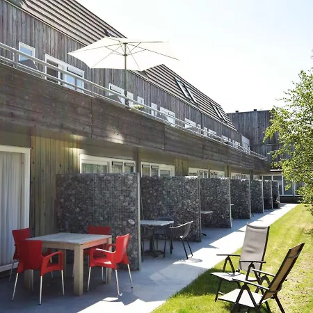 Apartment Near The Sea In Hollum Exterior photo